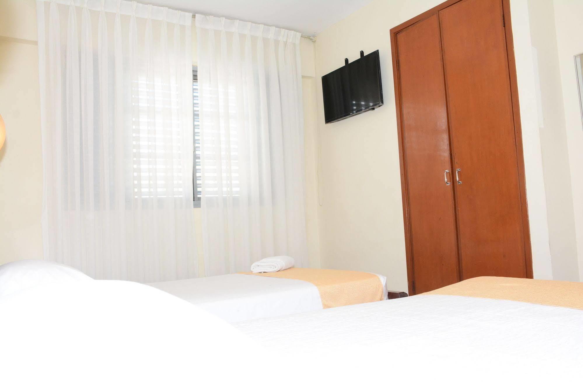 Hotel La Siesta Santa Cruz de La Sierra